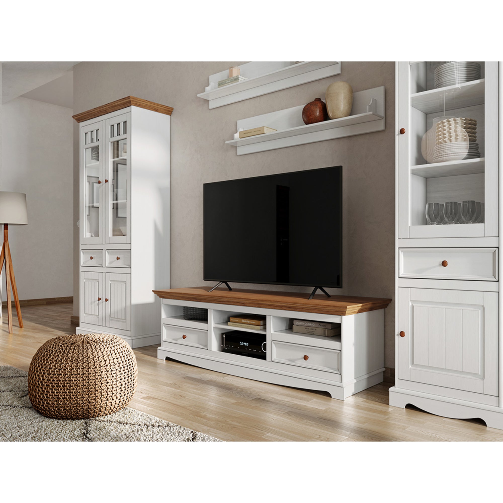 TV komoda Belluno 167x53 cm, material: masivna borovina