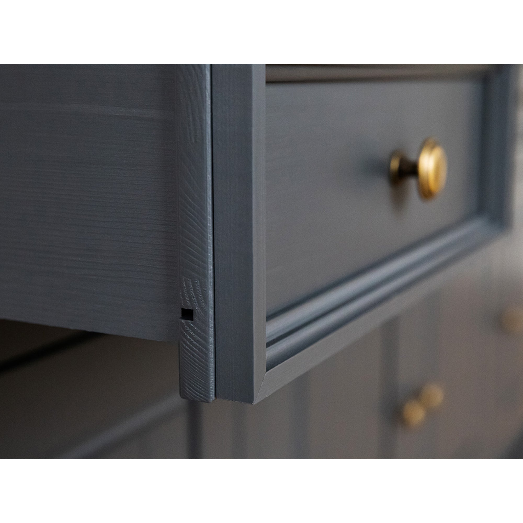 Komoda Belluno 130,3x44,2 cm, Material: Masivna borovina