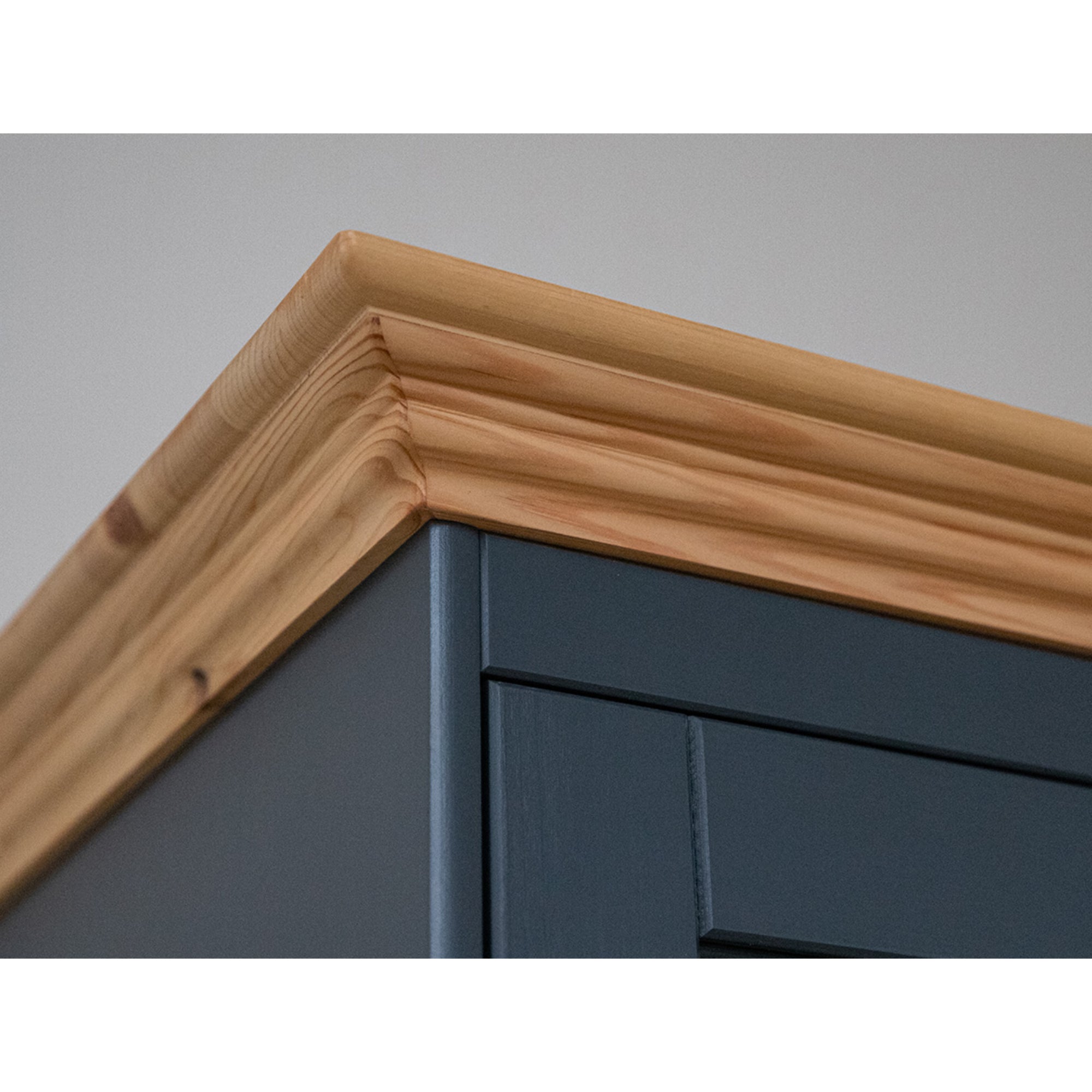 Vitrina Belluno 44,2x190 cm, Material: Masivna borovina
