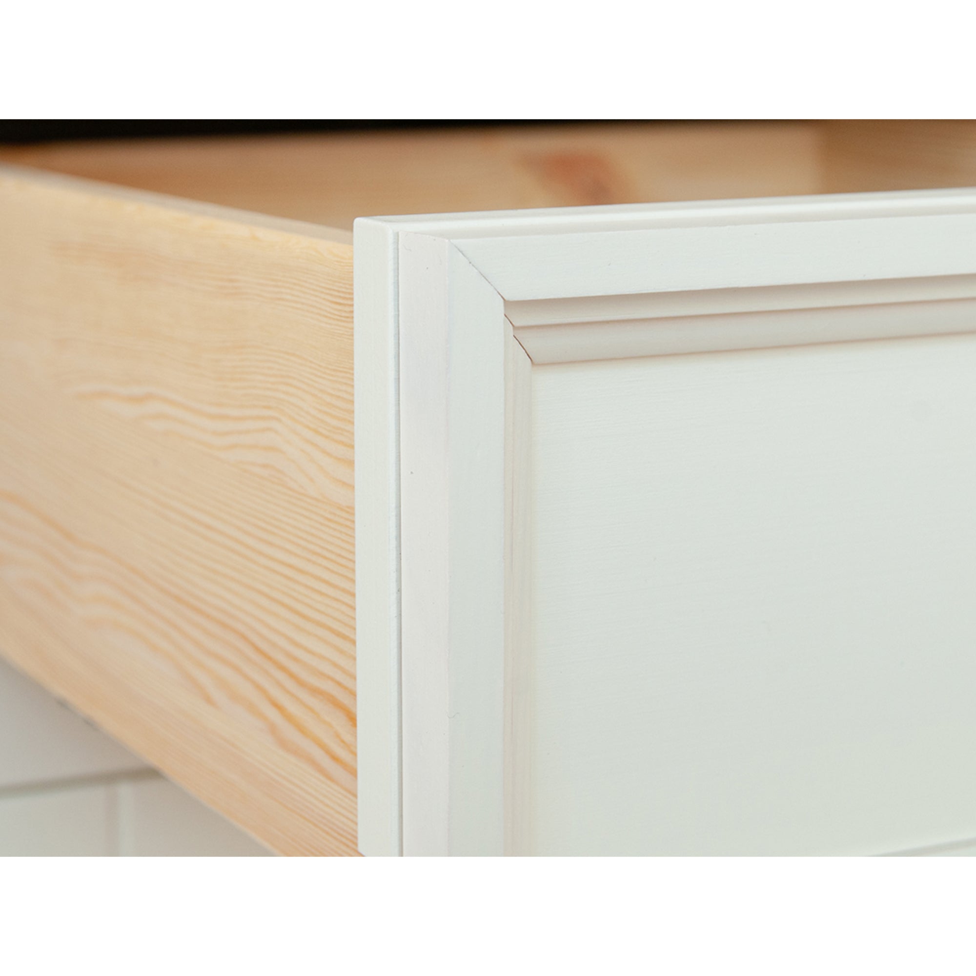 TV komoda Belluno 167x53 cm, material: masivna borovina