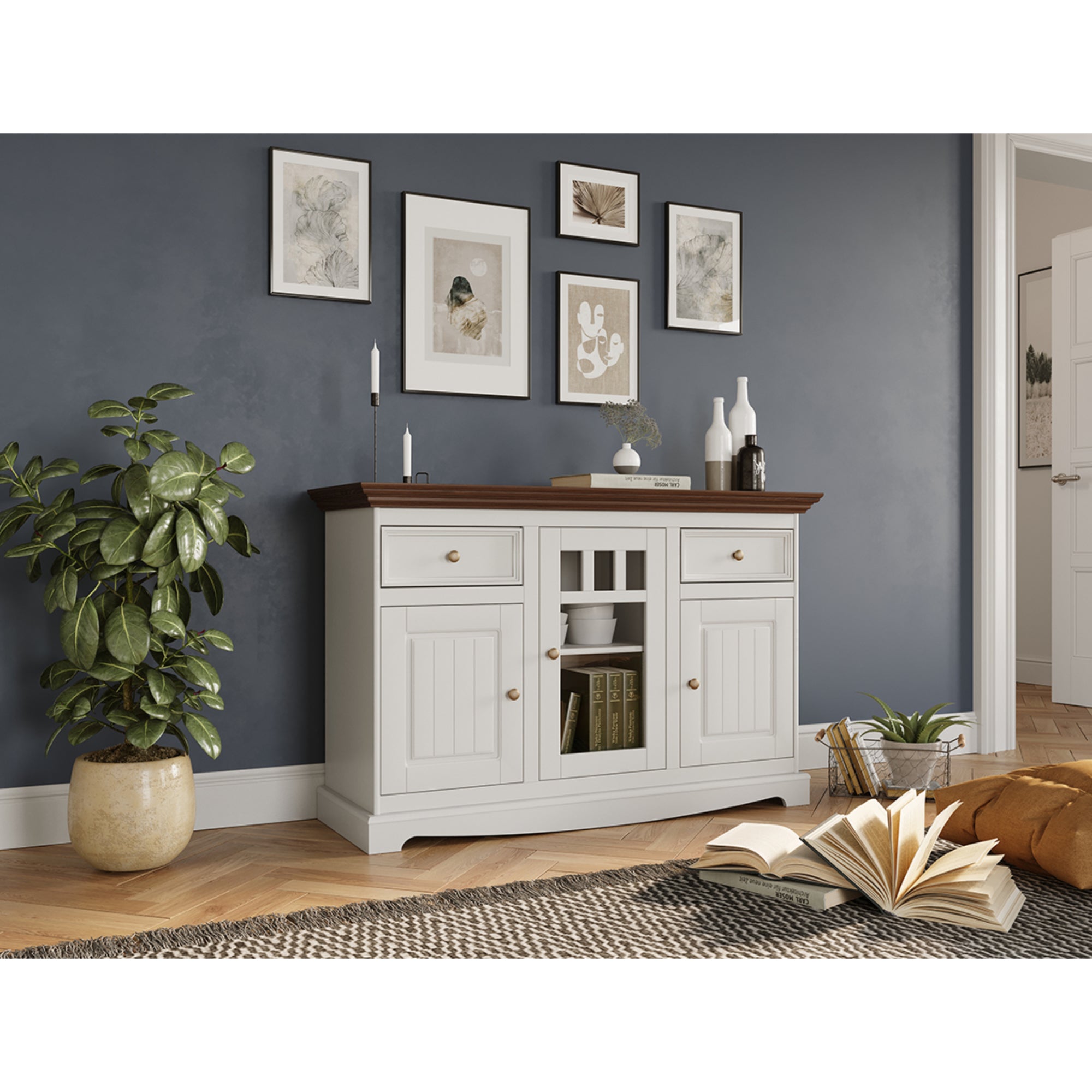 Komoda Belluno 130x44 cm, material: masivna borovina