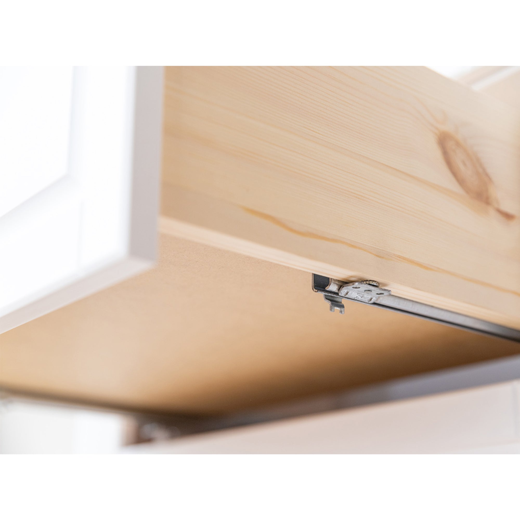 TV komoda Marone 155,2x47,6 cm, material: masivna borovina