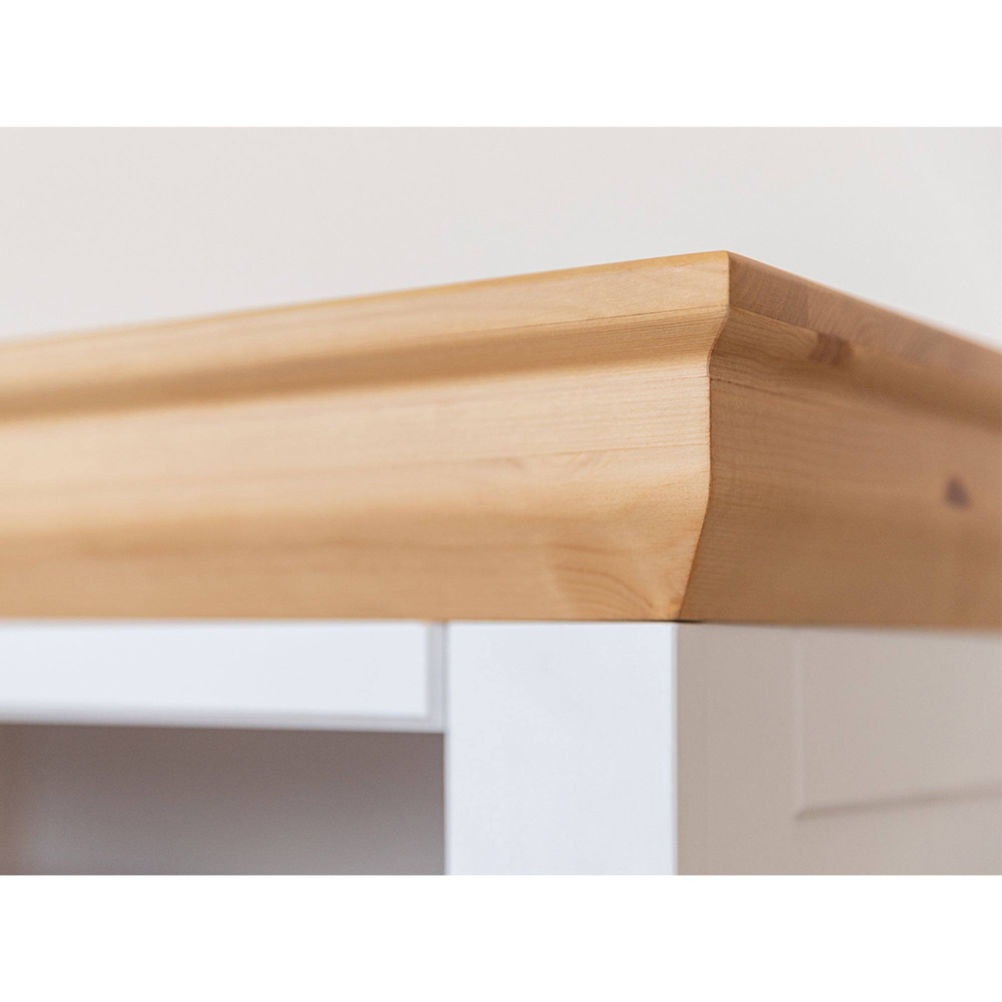 TV komoda Marone 155,2x47,6 cm, material: masivna borovina