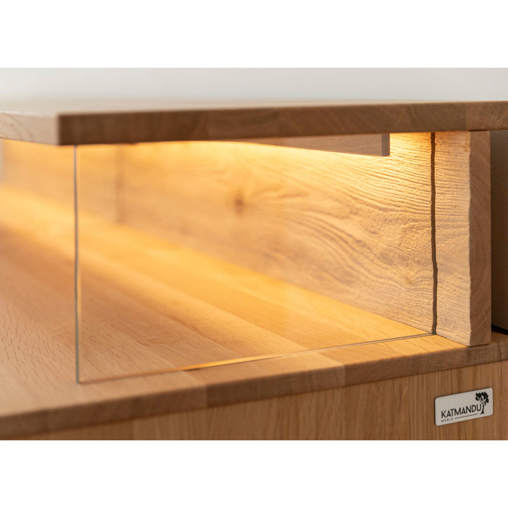 Viseča TV komoda Tirano 200x39 cm, material: masiven hrastov les