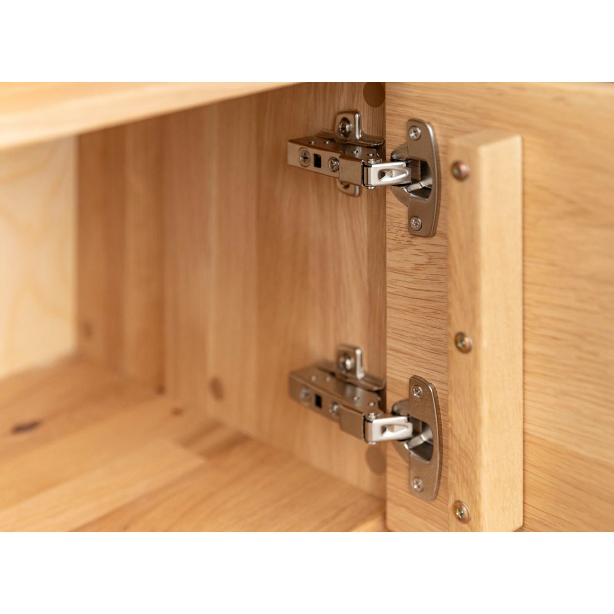 Viseča TV komoda Tirano 200x39 cm, material: masiven hrastov les