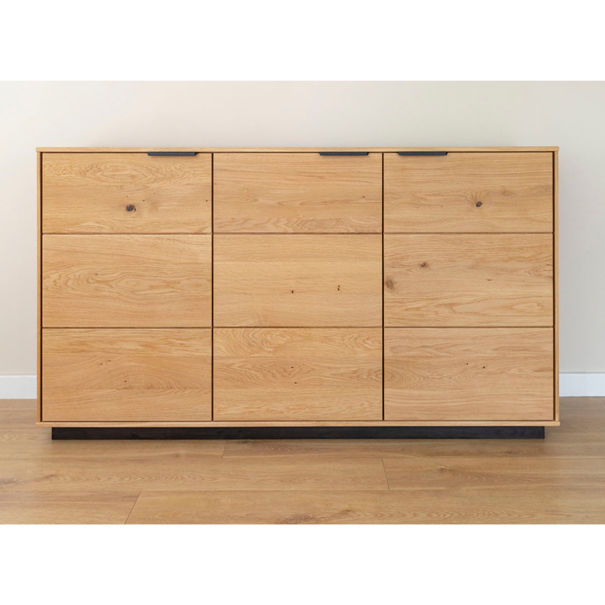 Komoda Tirano 154x39 cm, Material: Masiven hrastov les