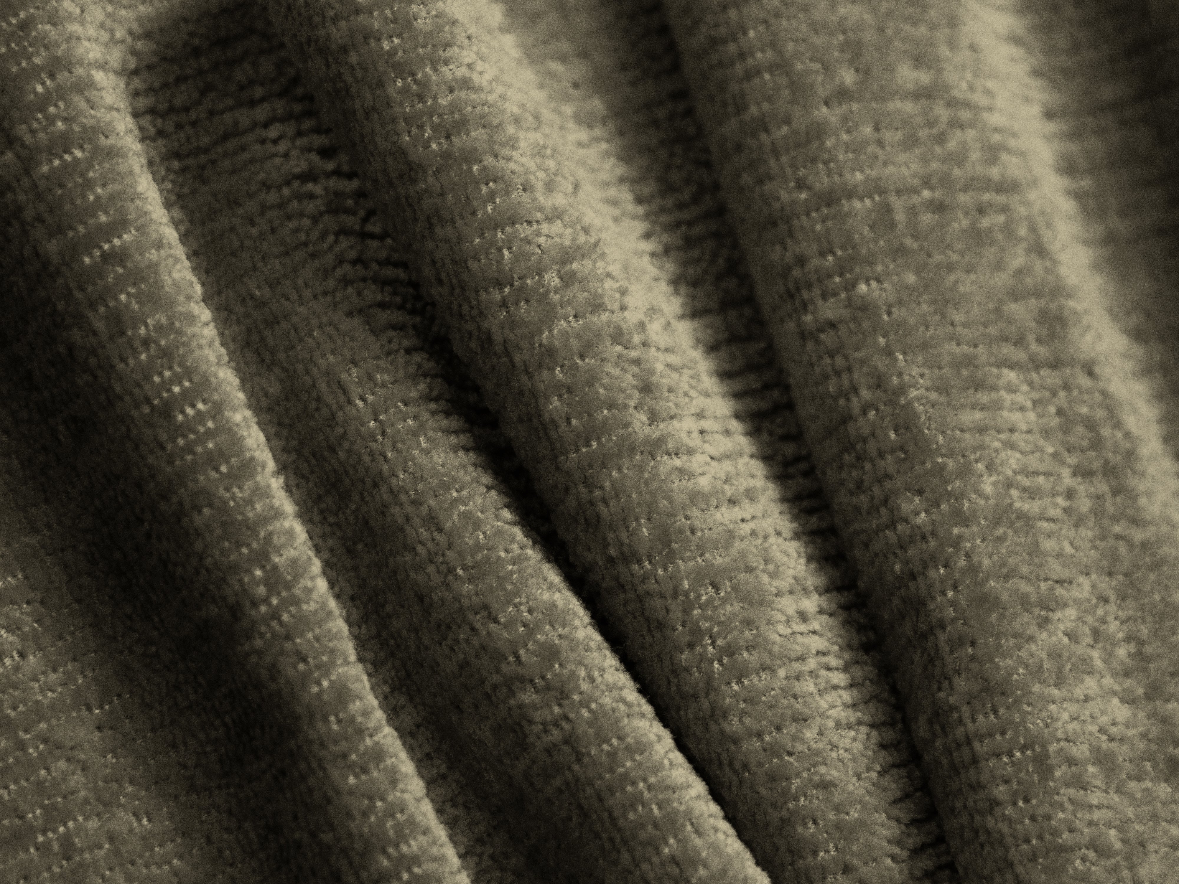 Jenny kavč, 4 sedeži, 226x90cm, Material: Šenil