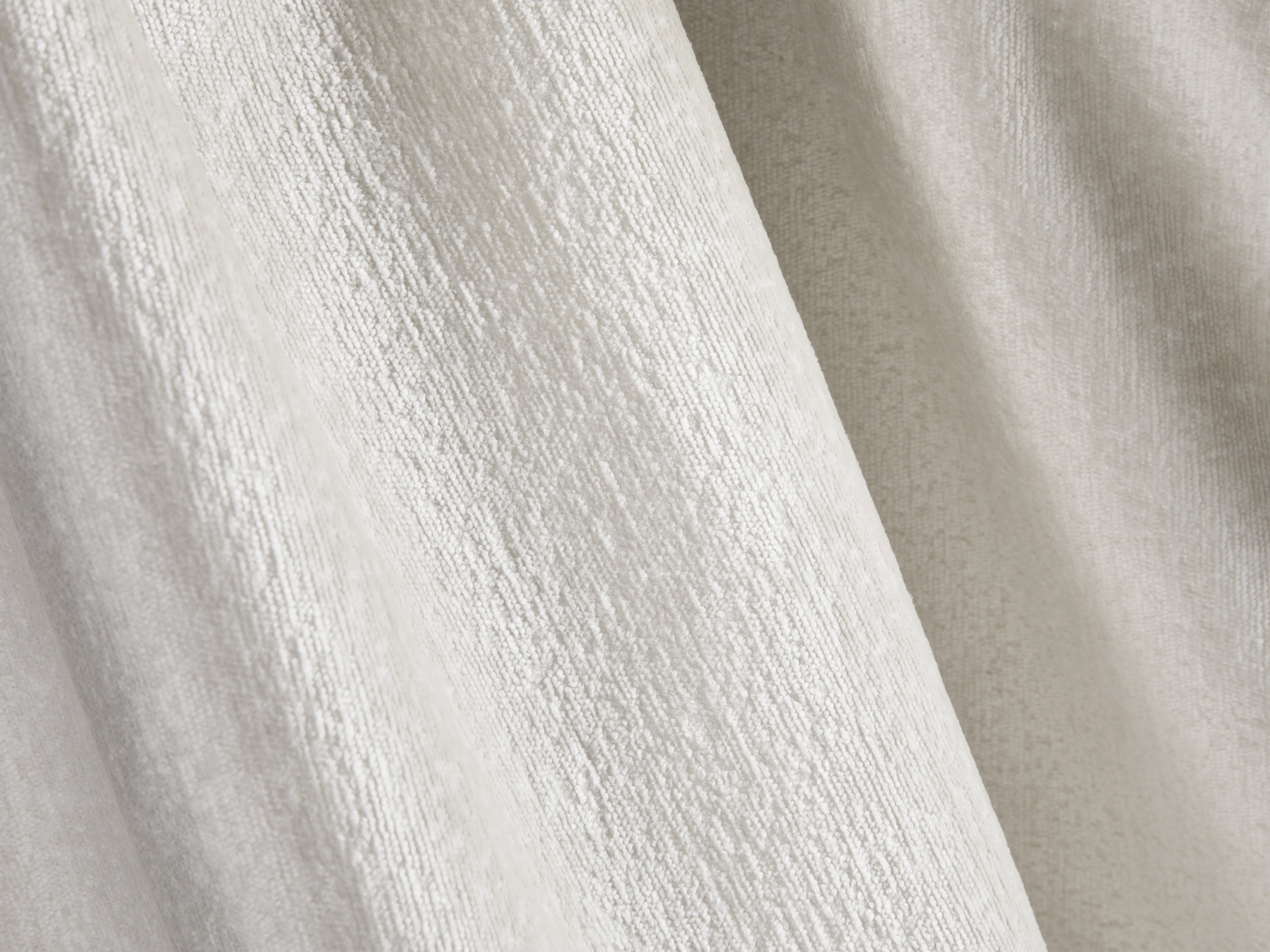 Lupine krevet, material: šenil