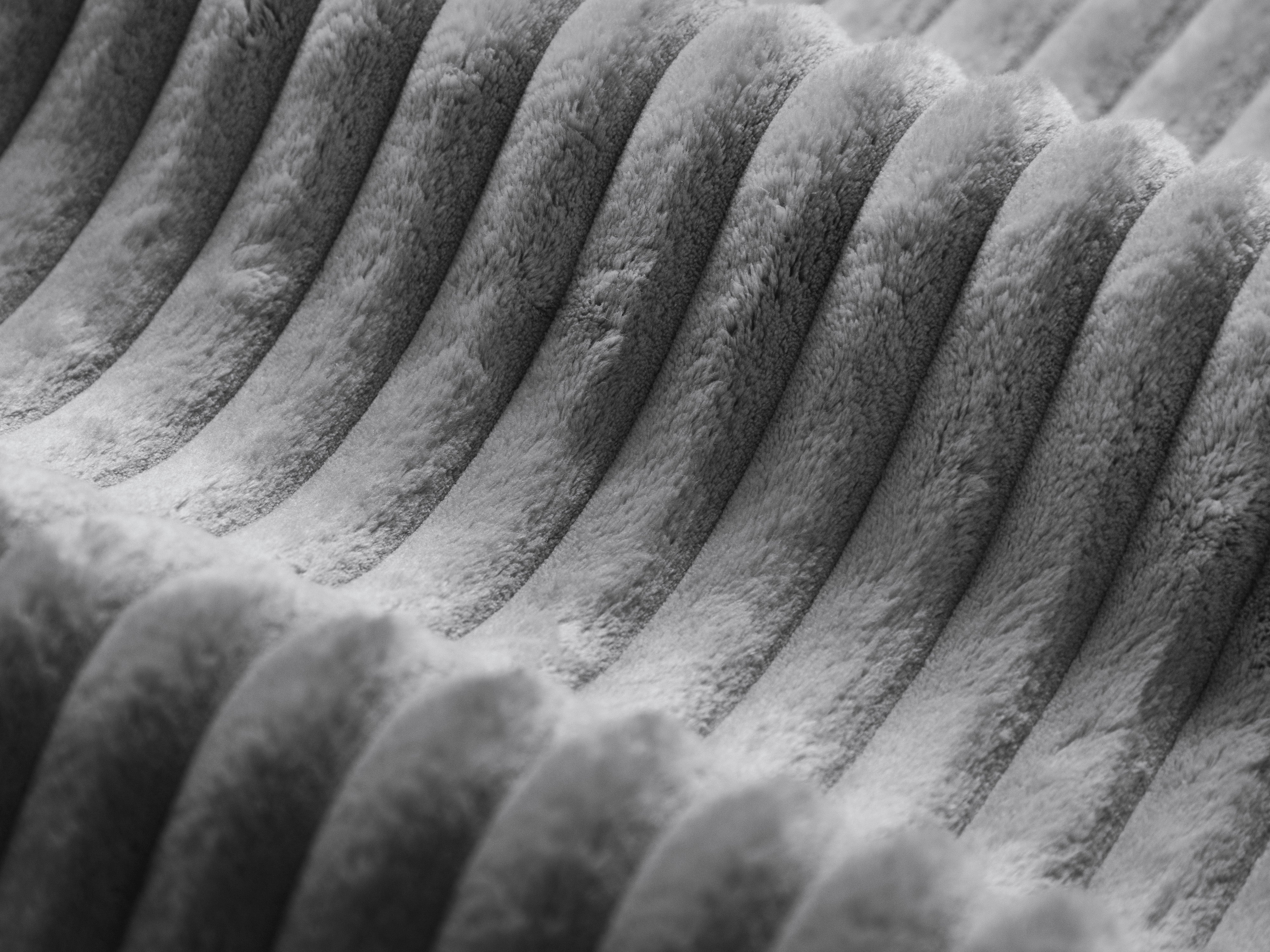 Tabure Dia, 90x90cm, Material: rebrasta tkanina