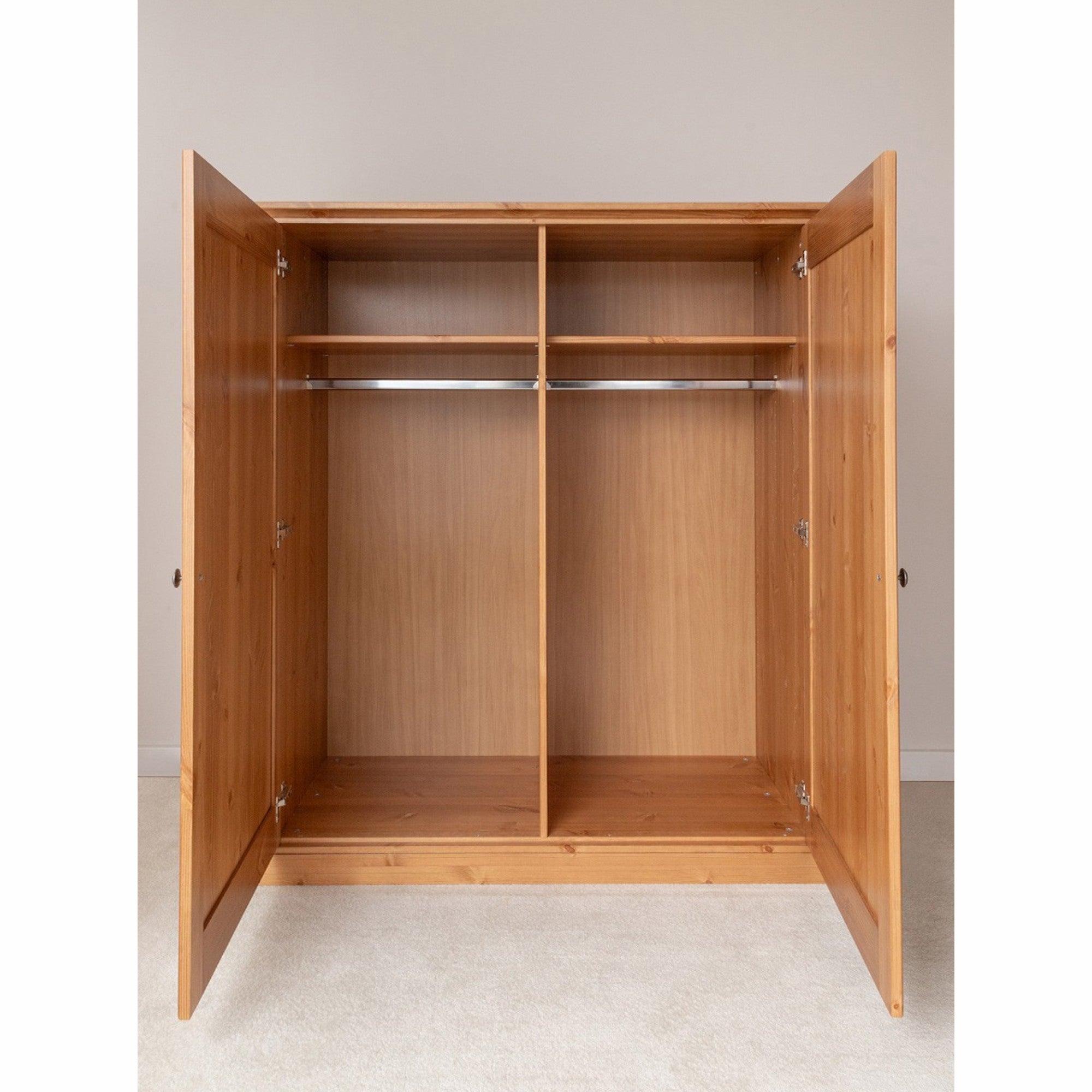 Komoda Rosella 129x54 cm, Material: masivna borovina
