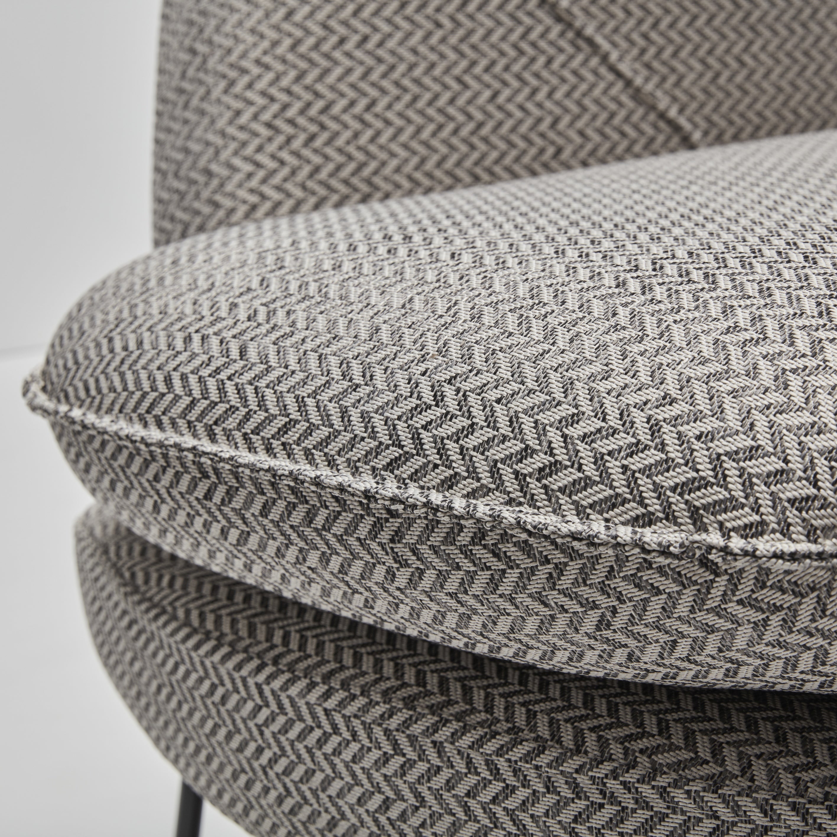 Fotelj Soho, Material: Izbira materiala