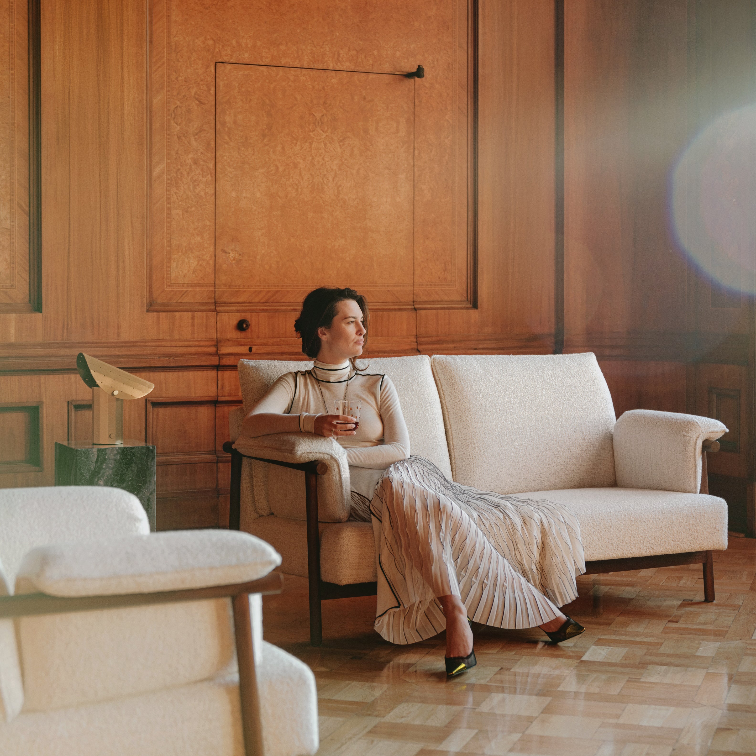 Fotelj Torii, Material: Izbira materiala